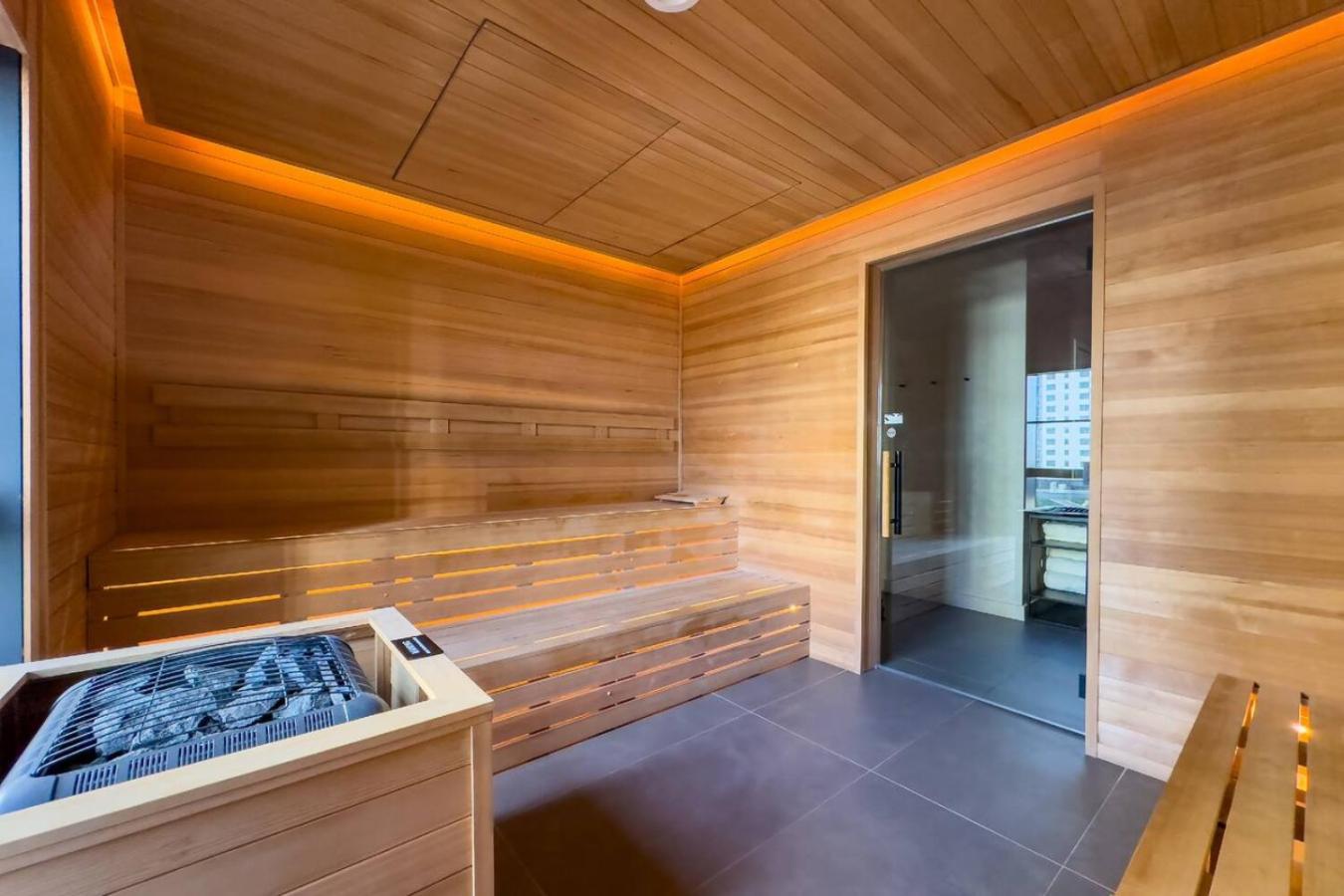 Ferienhaus 3002 Downtown In Front Of Kaseya Center With Gym And Pool